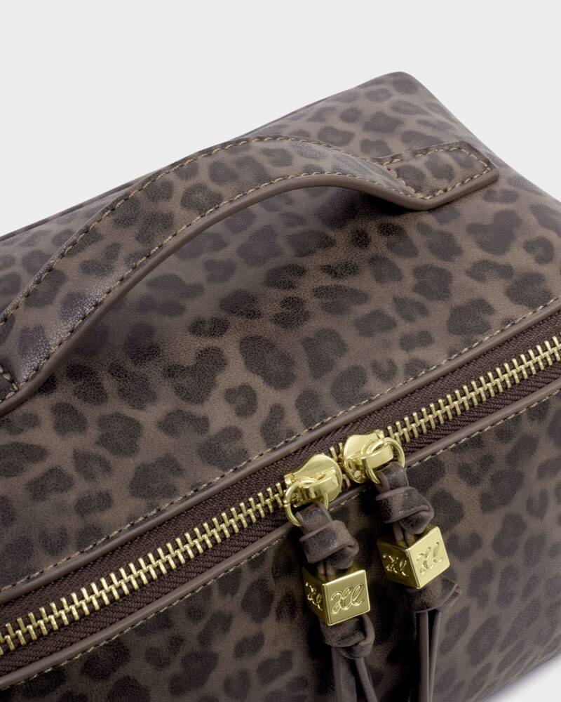 Katie Loxton - Soho Makeup/Wash Bag