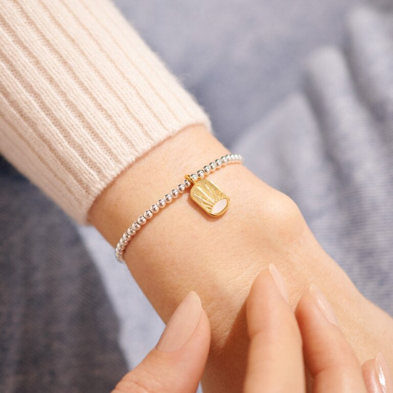 Joma Jewellery- A Little New Horizons Bracelet